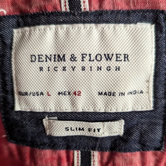 Red flamingo short sleeve button up - Picture 4 of 4